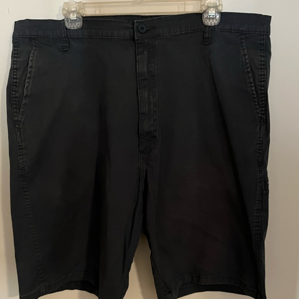 Mens Golf Shorts. Wrangler. Sz 40